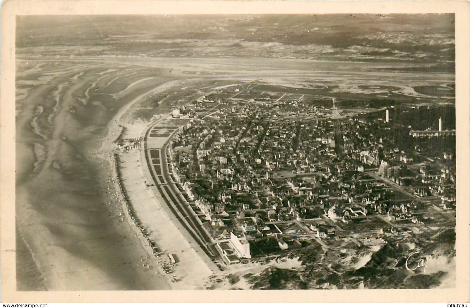 62* LE TOUQUET PARIS PLAGE   Vue Generale De La Digue De Mer    RL25,1986 - Le Touquet