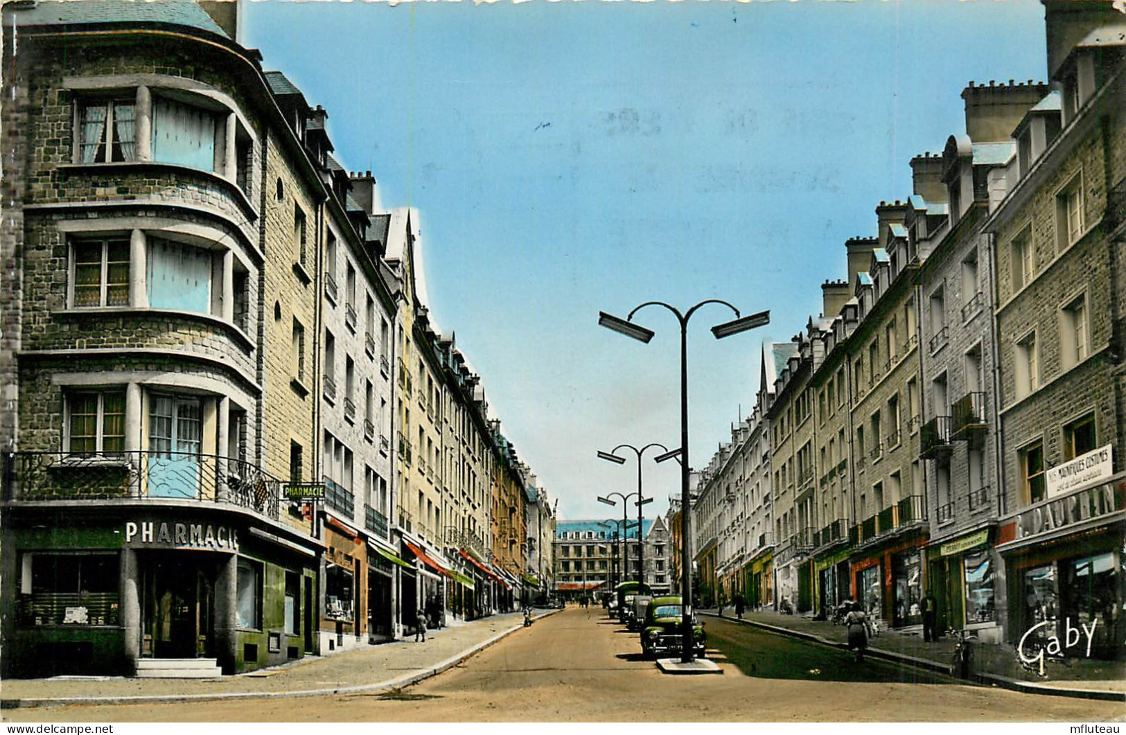 61* FLERS  Rue Du 6 Juin   CPSM  (format 9x14cm)    RL25,1771 - Flers