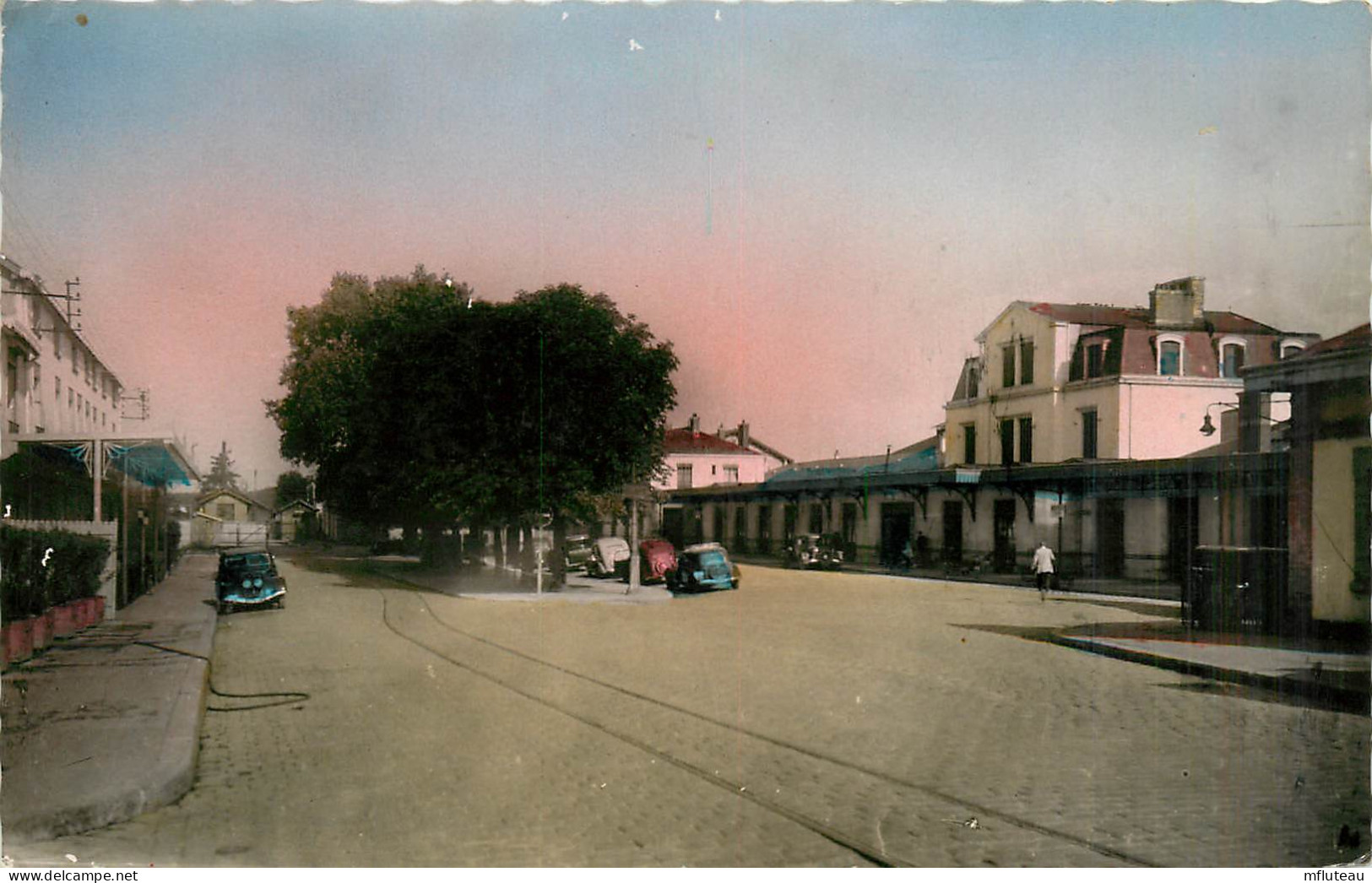 51* CHALONS S/MARNE  La Gare  CPSM (9x14cm)           RL37.0486 - Châlons-sur-Marne