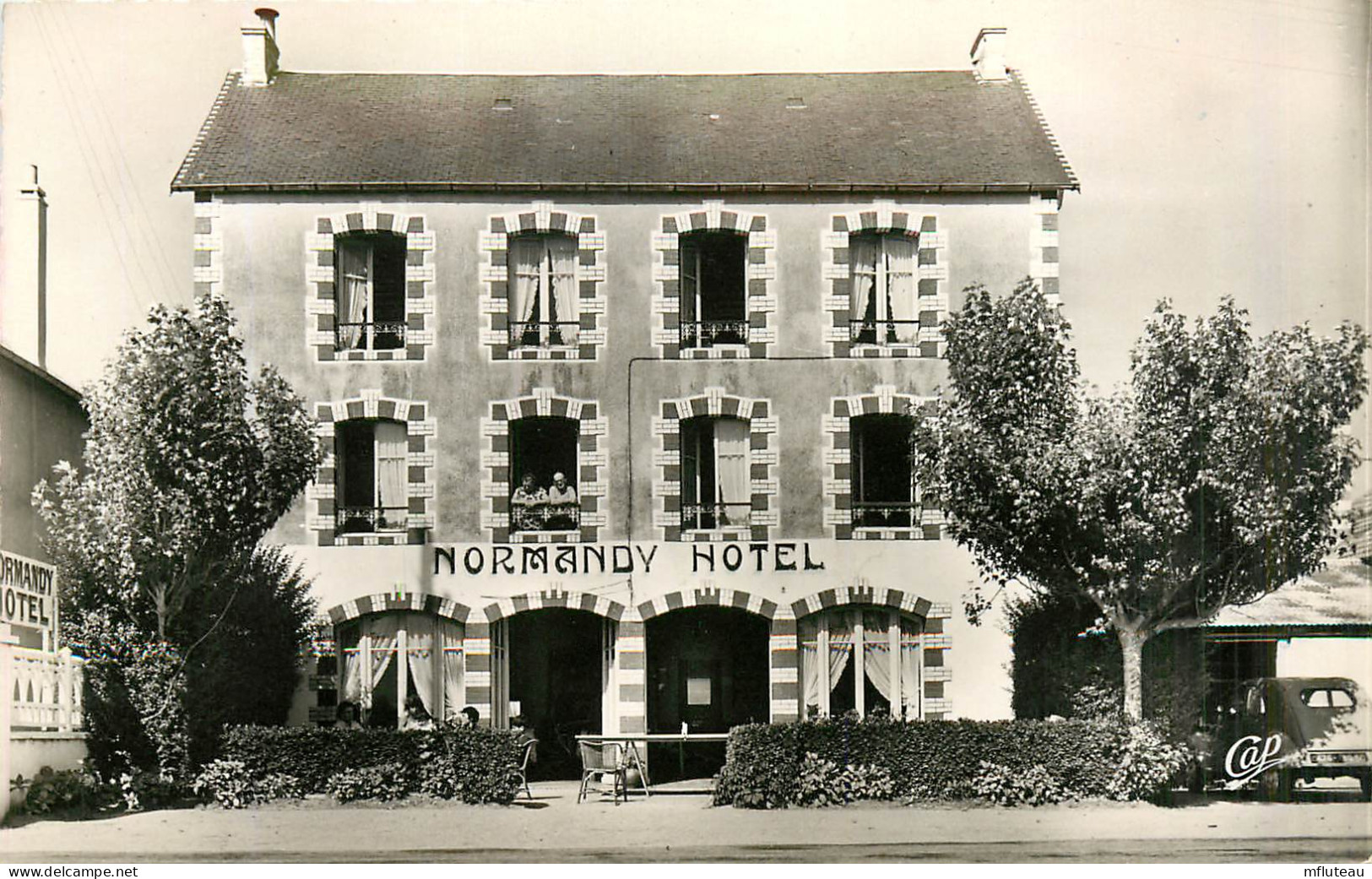 50* BARNEVILLE Normandy Hotel  CPSM (9x14cm)           RL37.0368 - Barneville