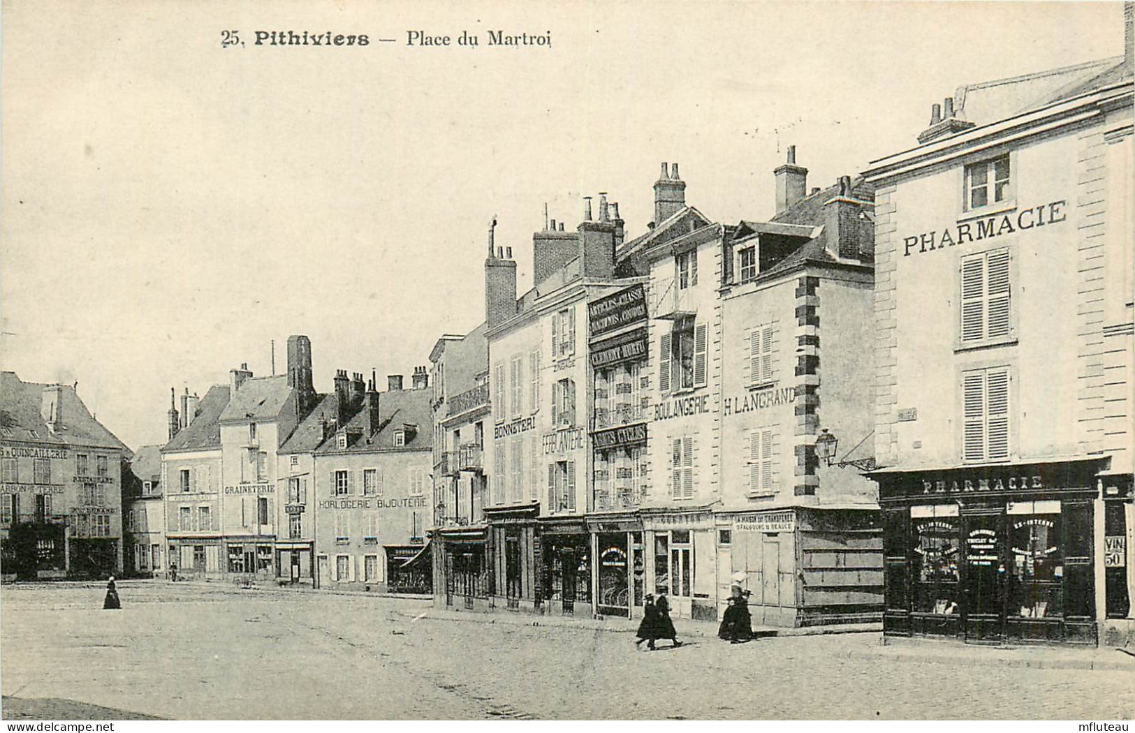 45* PITHIVIERS  Place Du Marche         RL37.0105 - Pithiviers