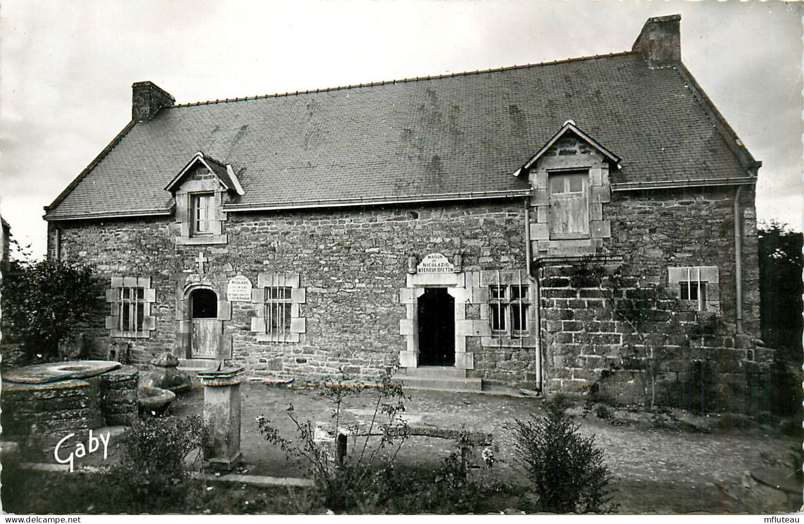 56* STE ANNE D AURAY     Maison De Nocolazic  CPSM (9x14cm)     RL37.0922 - Sainte Anne D'Auray