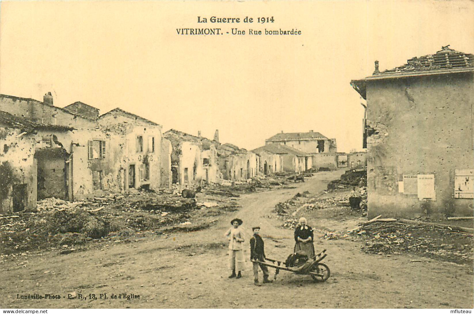 54* VITRIMONT  Une Rue Bombardee WW1          RL37.0707 - Guerre 1914-18