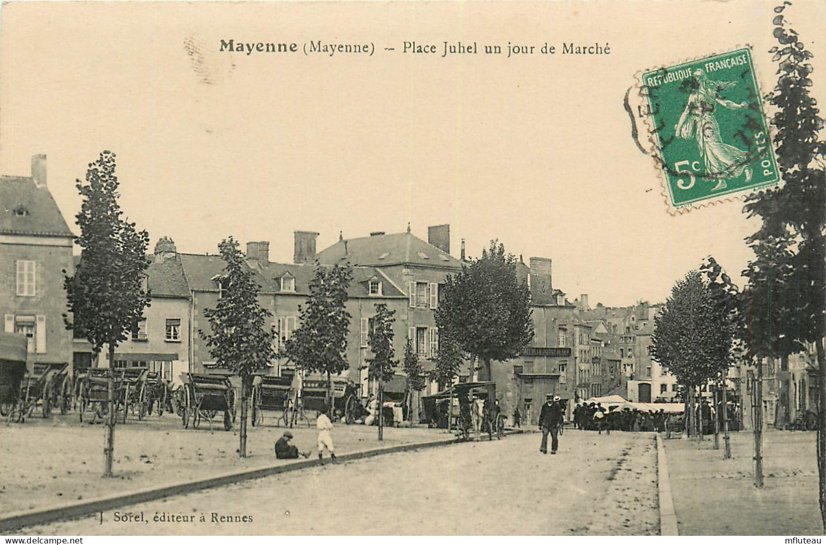 53* MAYENNE   Le Marche Place Juhel          RL37.0608 - Mayenne