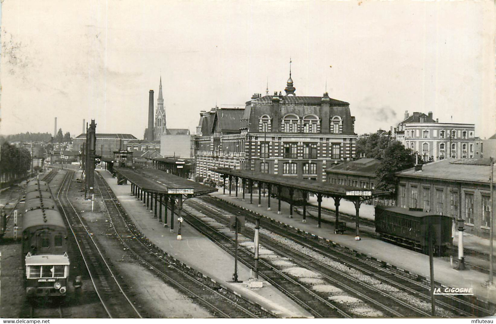 59* TOURCOING  La Gare  CPSM (9x14cm)   RL37.1207 - Tourcoing