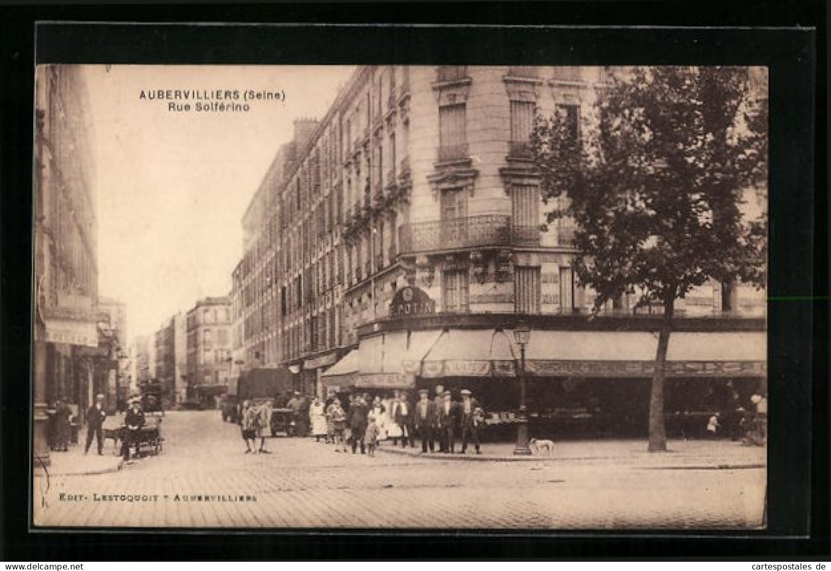 CPA Aubervilliers, Rue Solferino, Maison F. Potin  - Aubervilliers