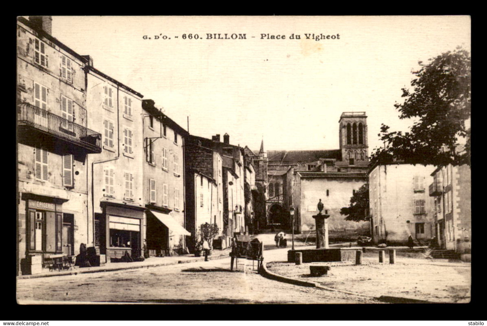 63 - BILLOM - PLACE DU VIGHEOT - Autres & Non Classés