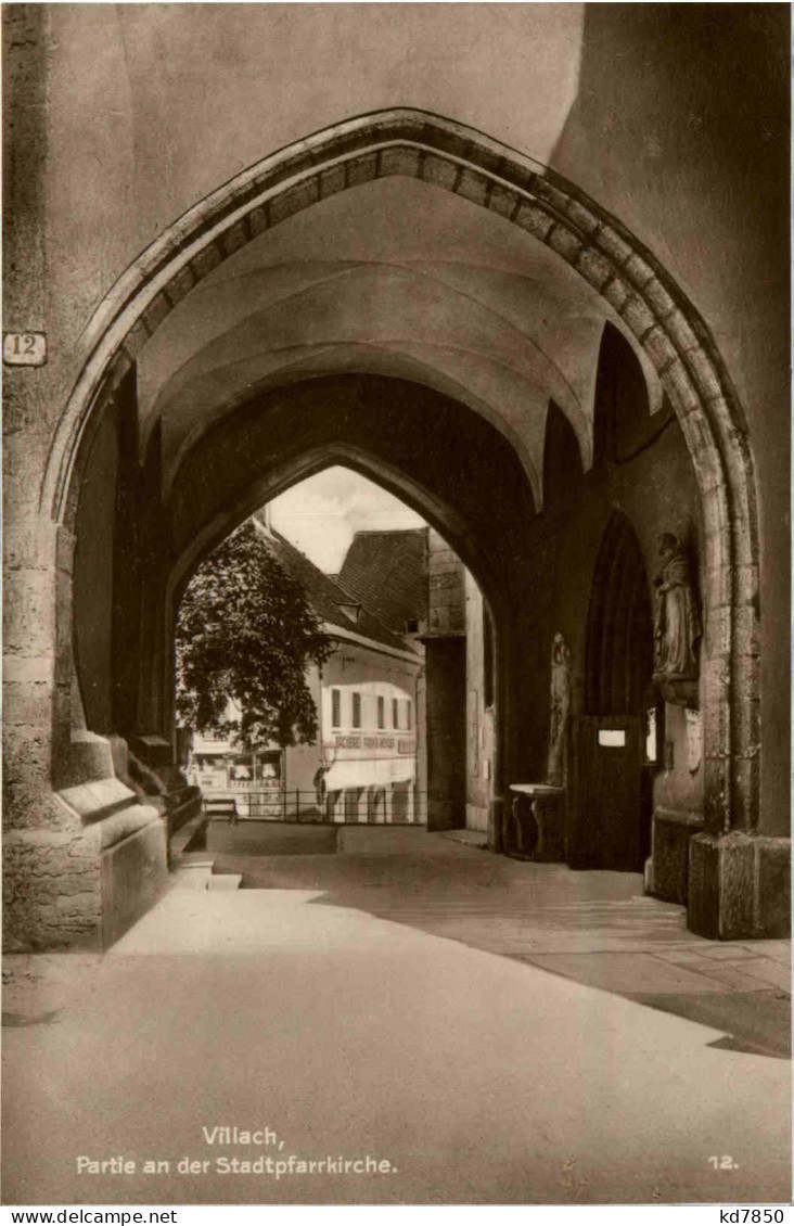 Villach, Partie An Der Stadtpfarrkirche - Villach