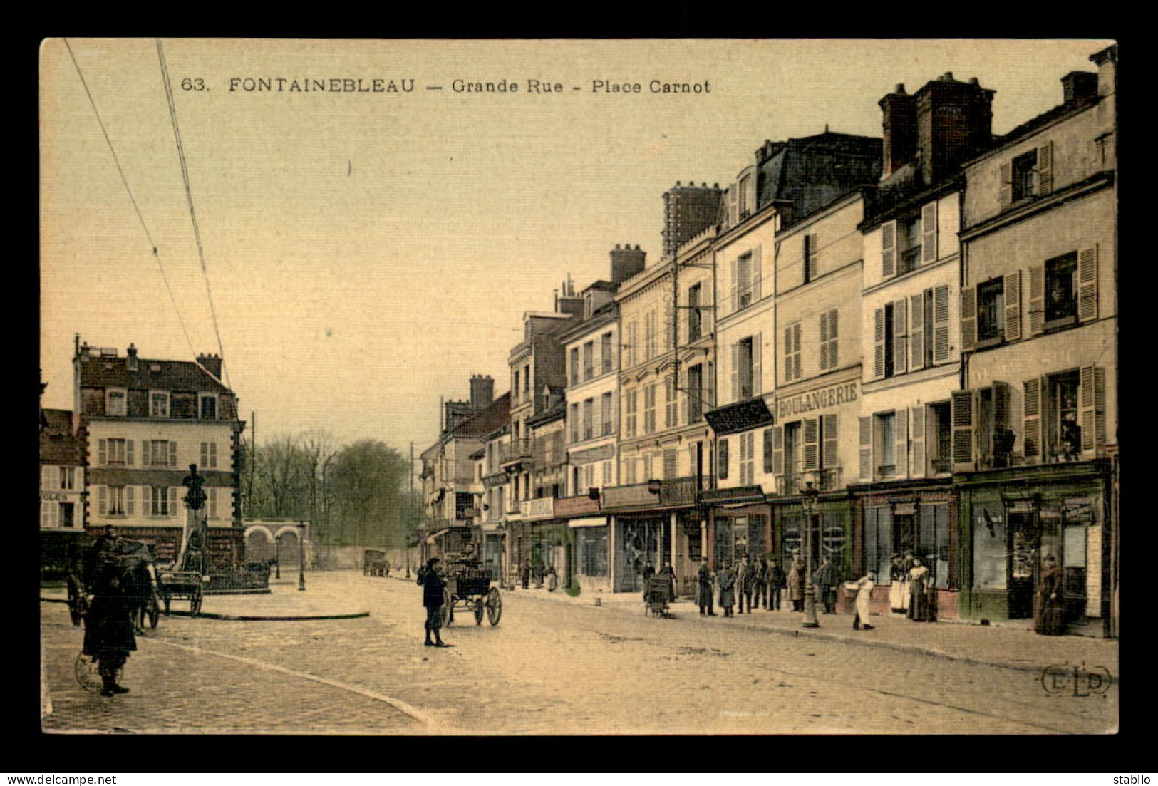 77 - FONTAINEBLEAU - GARNDE RUE - PLACE CARNOT - CARTE TOILEE ET COLORISEE - Fontainebleau