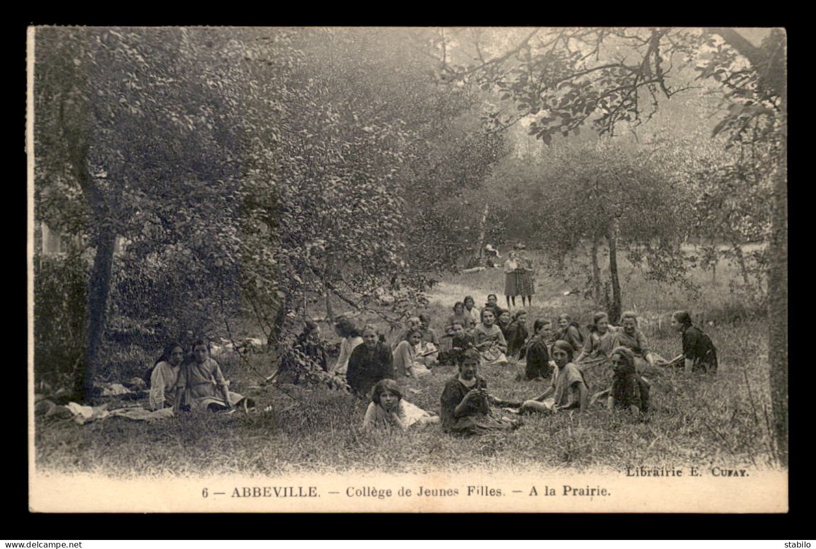 80 - ABBEVILLE - COLLEGE DE JEUNES FILLES - A LA PRAIRIE - Abbeville
