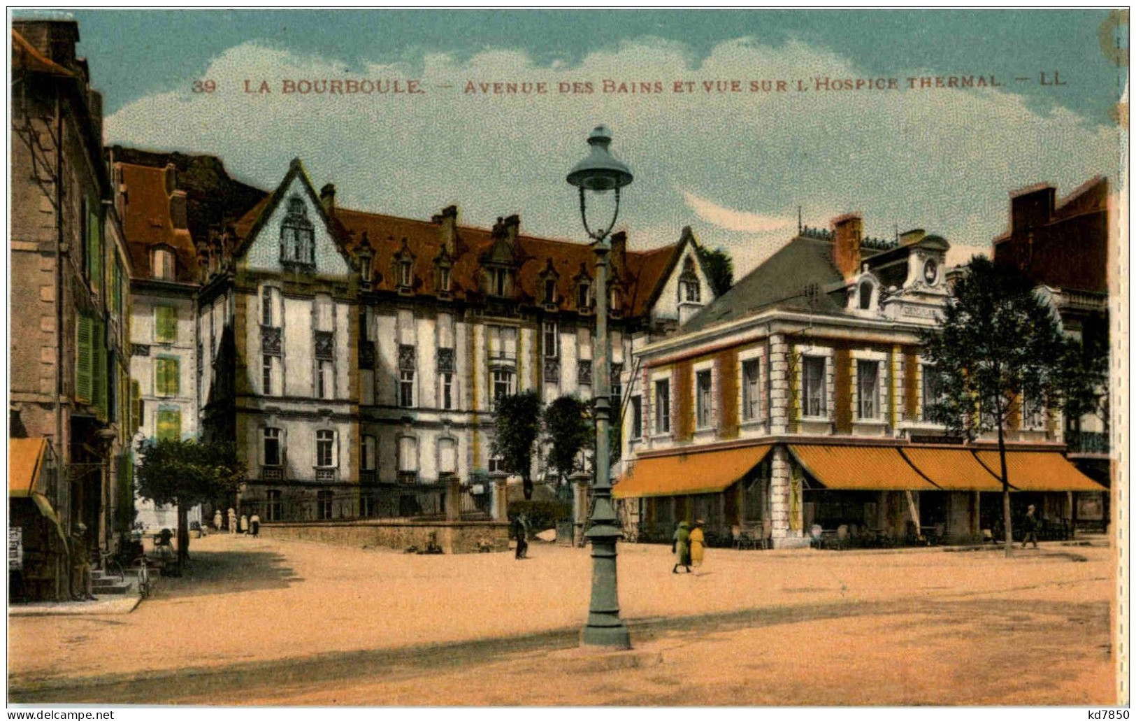 La Bourboule - Avenue Des Bains - La Bourboule