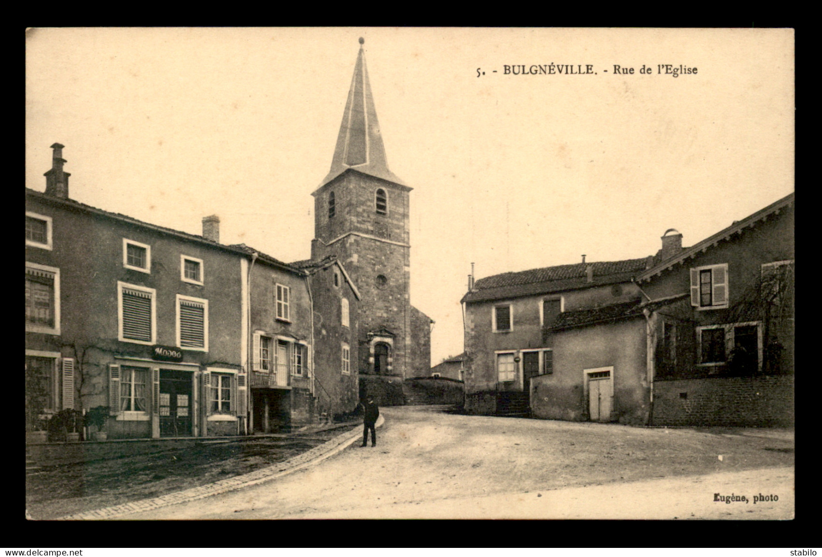 88 - BULGNEVILLE - RUE DE L'EGLISE - Bulgneville