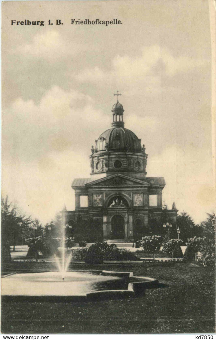 Freiburg I.Br., Friedhofskapelle - Freiburg I. Br.