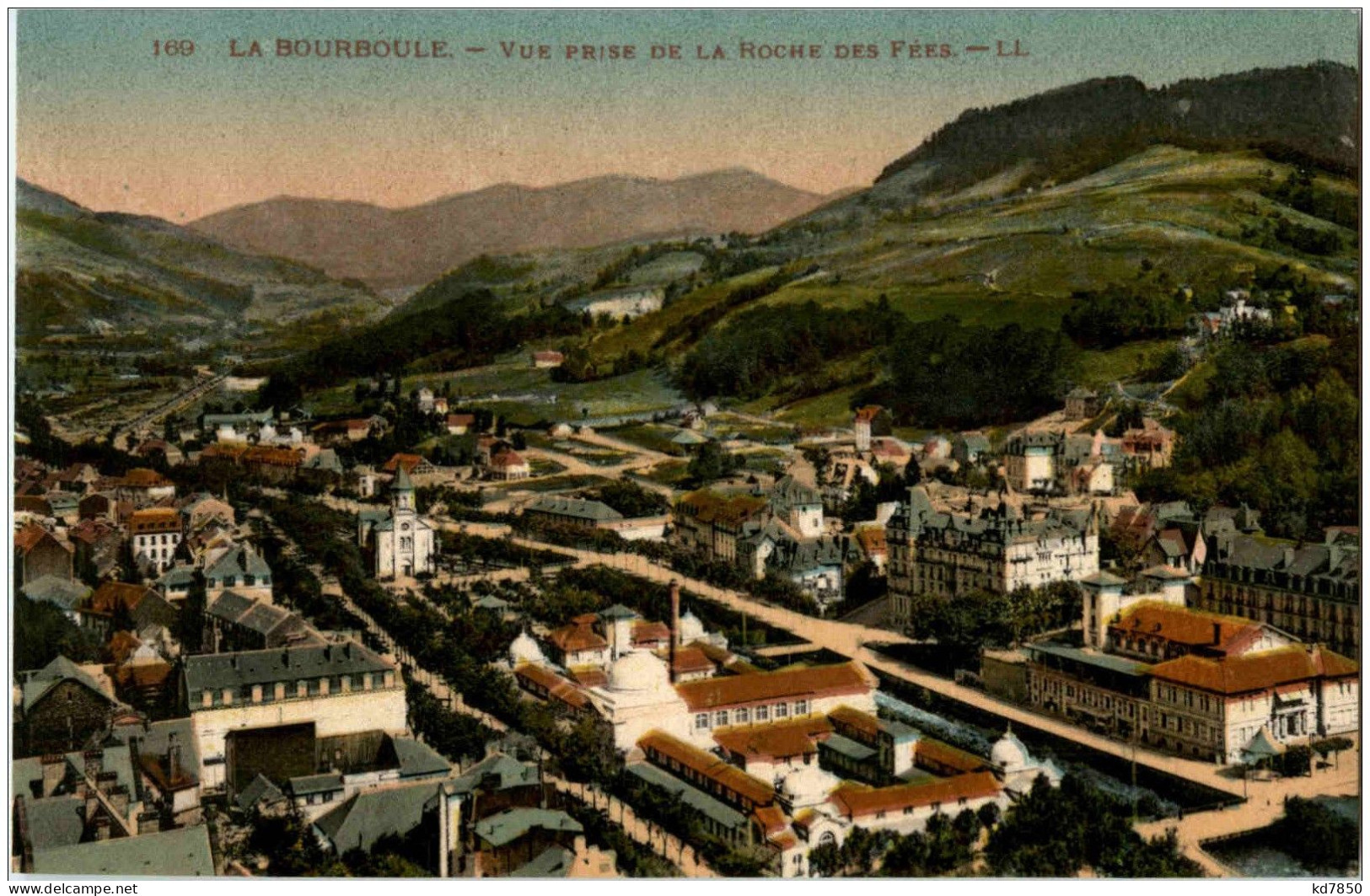 La Bourboule - Vue Prise De La Roche Des Fees - La Bourboule