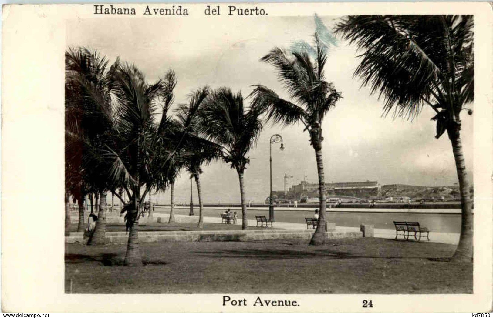 Habana - Avenida Del Puerto - Cuba