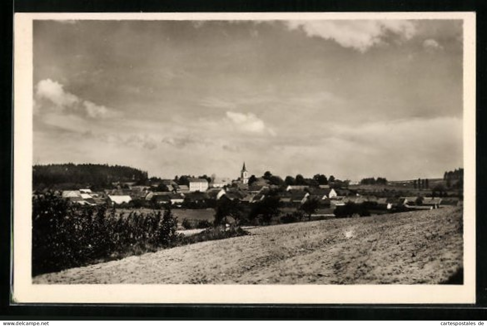 AK Belcice, Blick Von Den Feldern Auf Den Ort Und Die Kirche  - Tschechische Republik