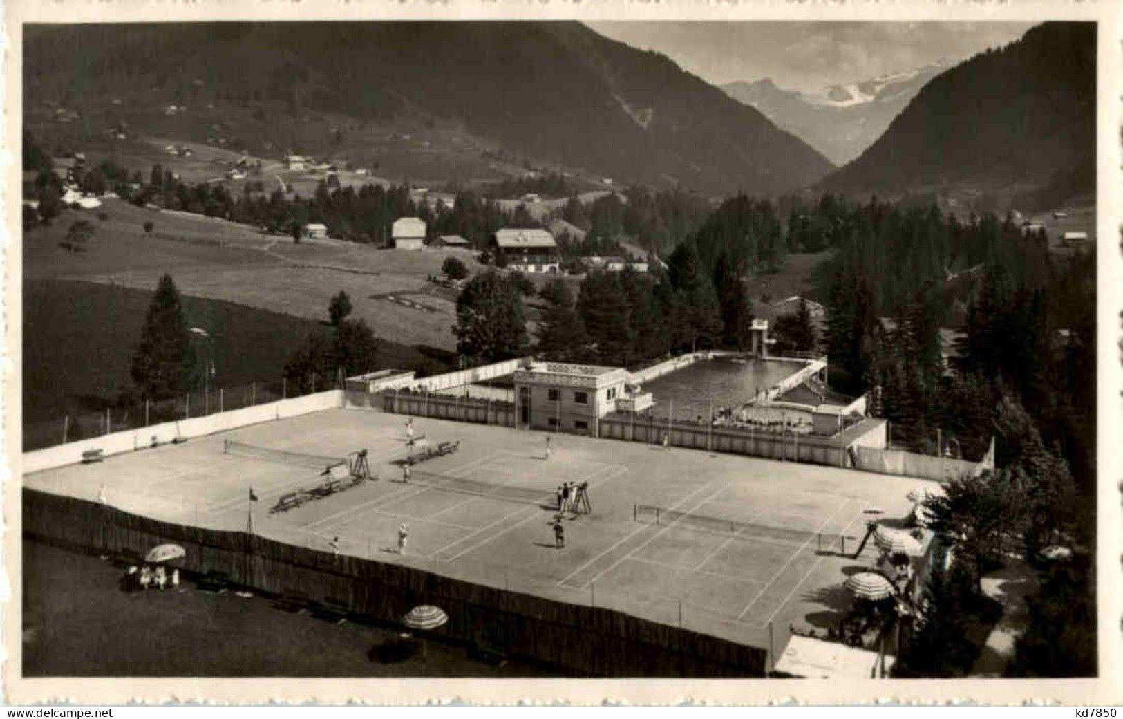 Gstaad - Schwimmbad Und Tennis - Gstaad