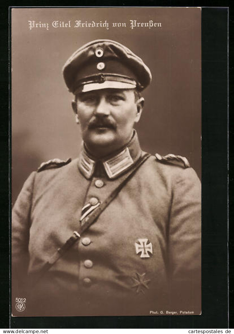 AK Prinz Eitel Friedrich Von Preussen In Uniform Mit Orden  - Koninklijke Families