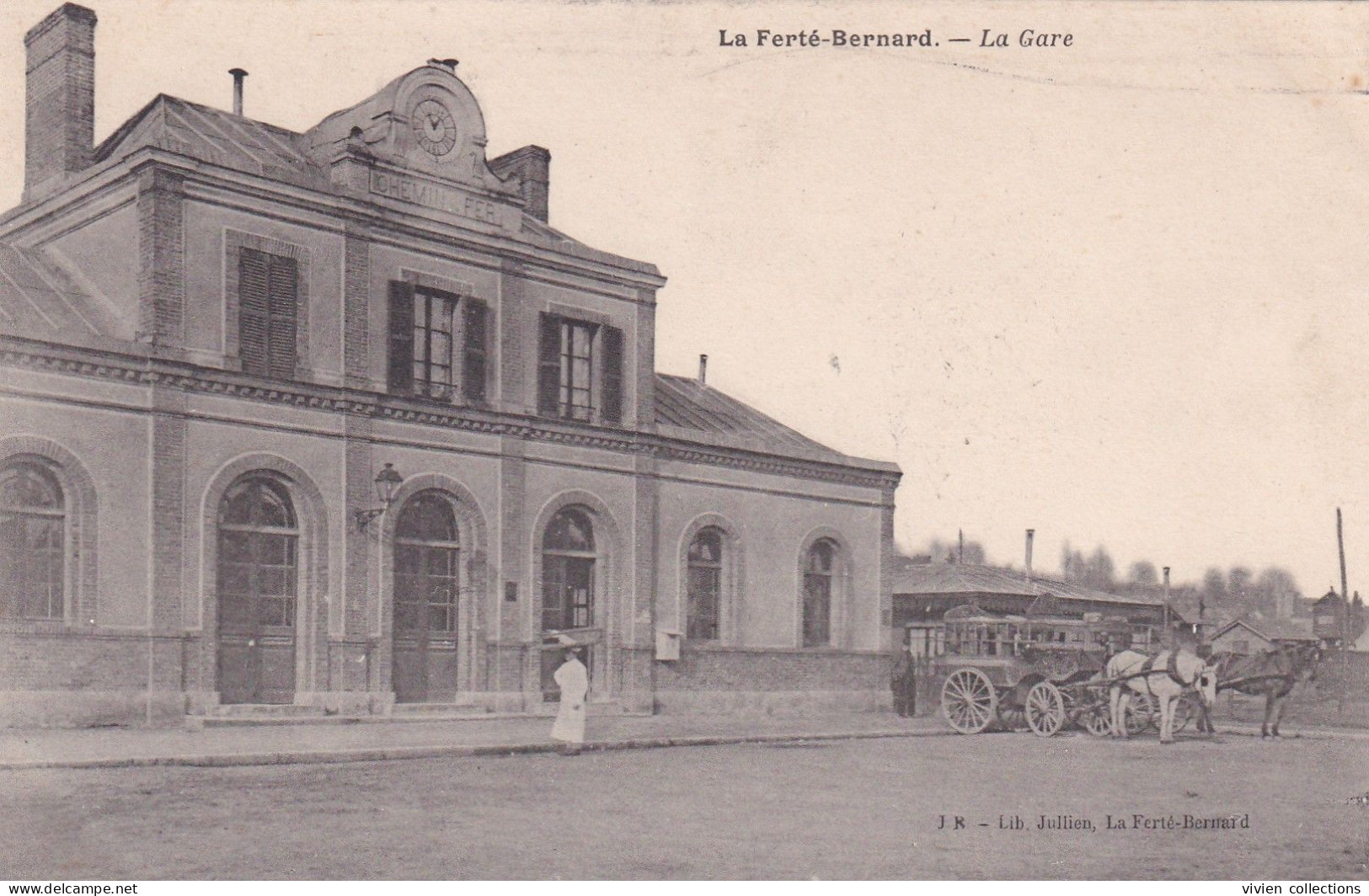 La Ferte Bernard (72 Sarthe) La Gare - édit. Librairie Julien - La Ferte Bernard