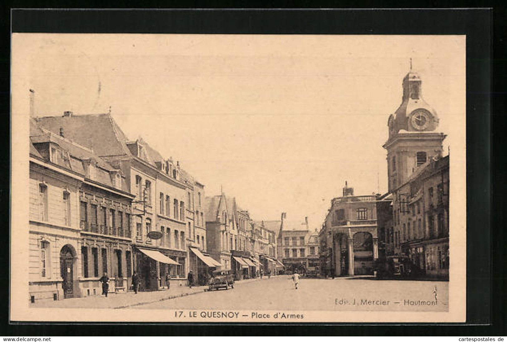 CPA Le Quesnoy, Place D`Armes  - Le Quesnoy