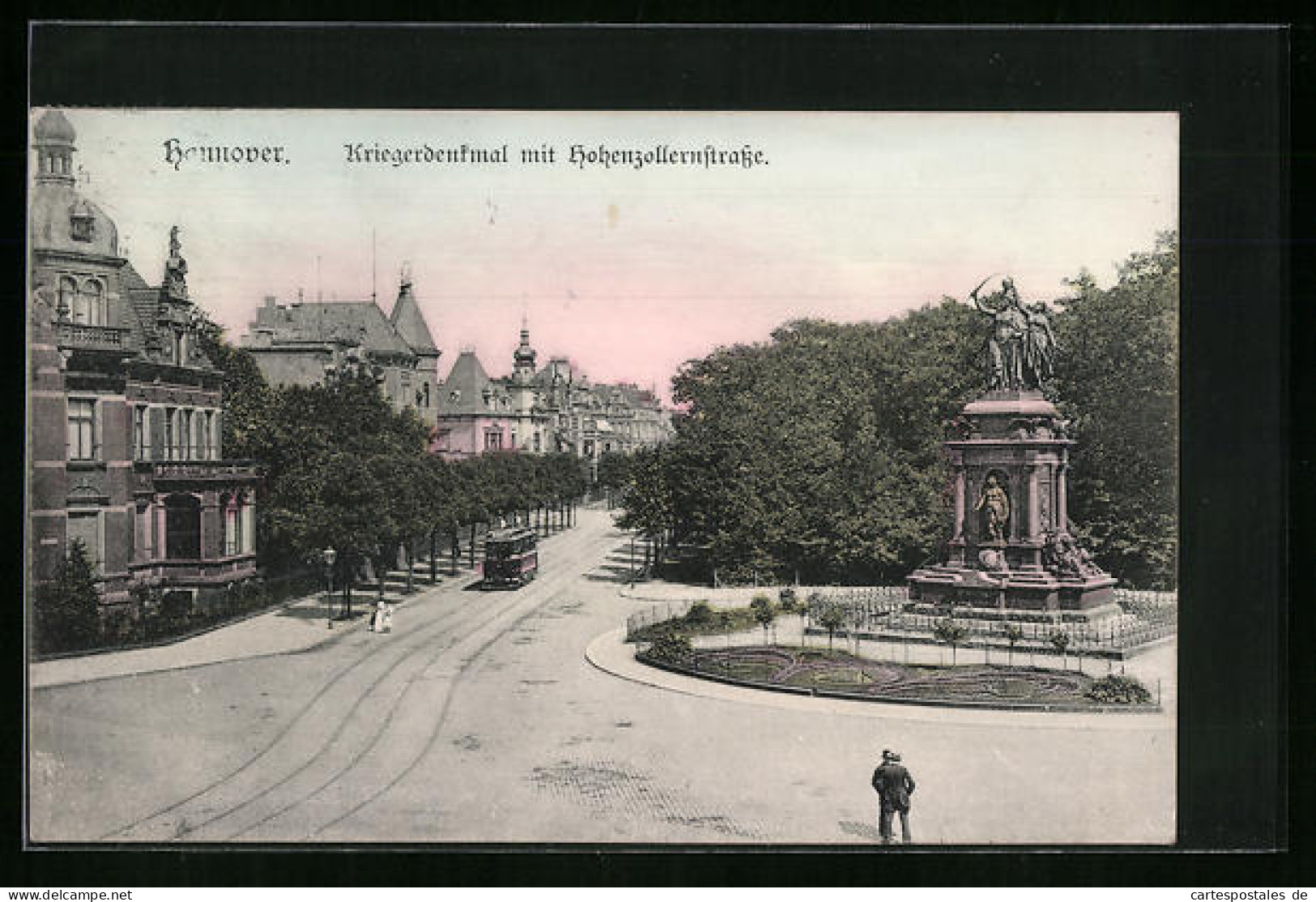 AK Hannover, Kriegerdenkmal Und Hohenzollernstrasse Mit Strassenbahn  - Tramways