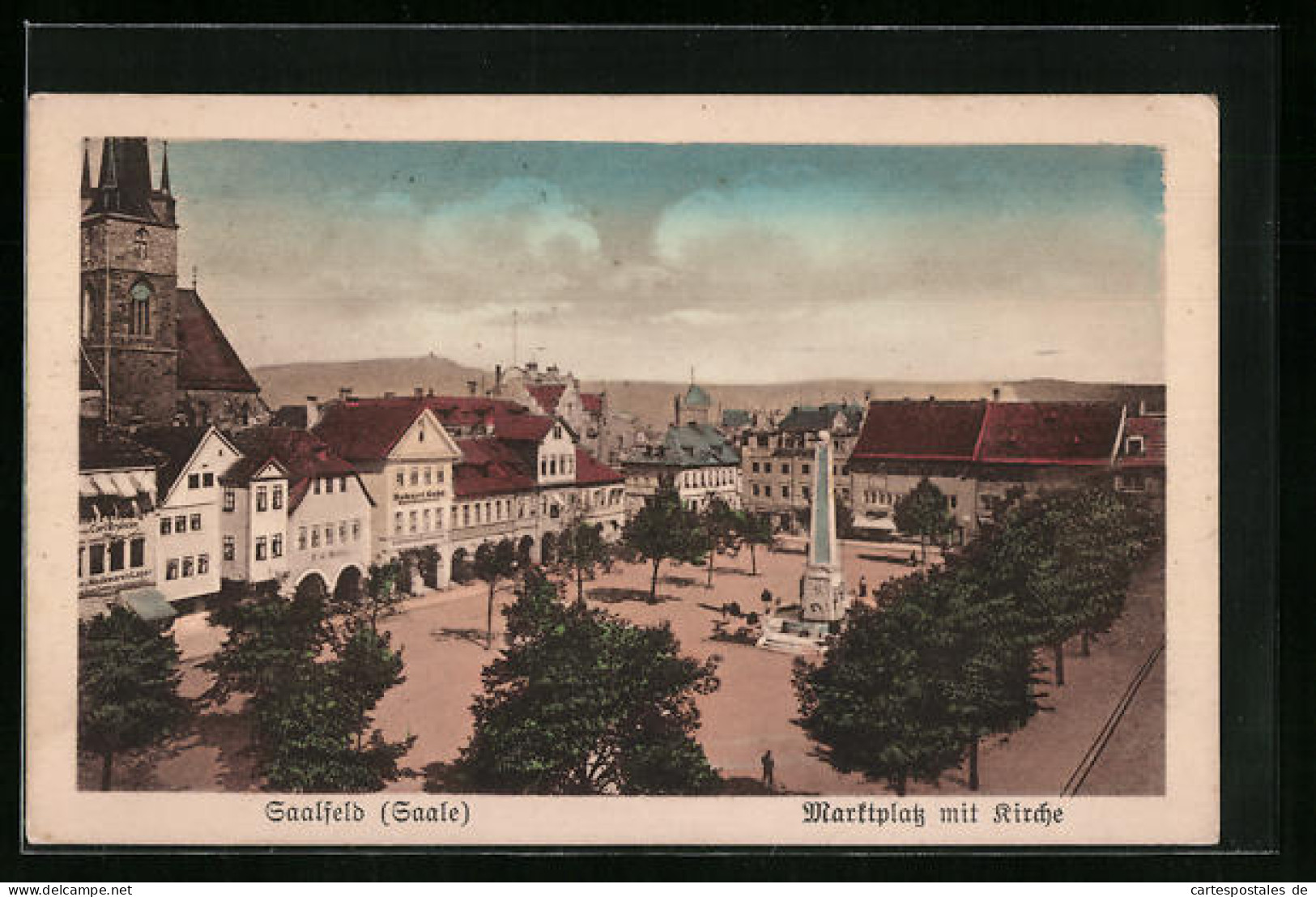 AK Saalfeld /Saale, Marktplatz Mit Kirche  - Saalfeld