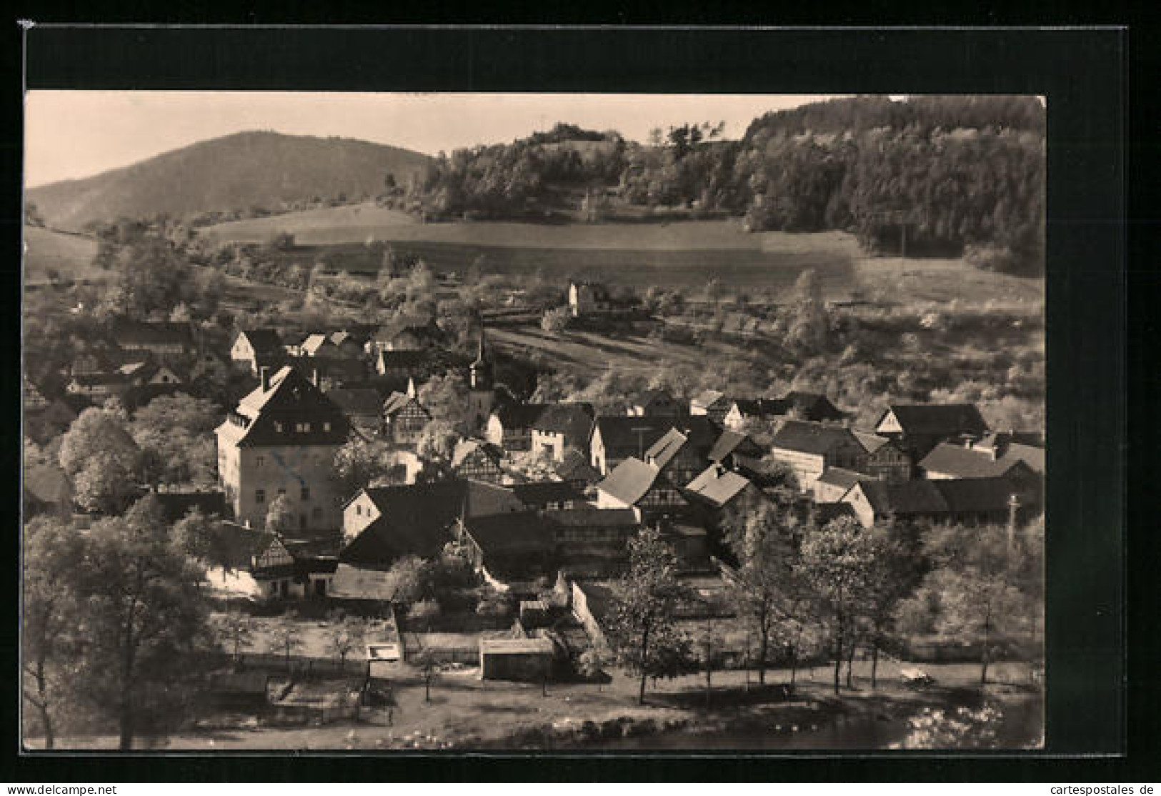 AK Reschwitz /Saalfeld, Ansicht Auf Den Ort Aus Der Vogelschau  - Saalfeld