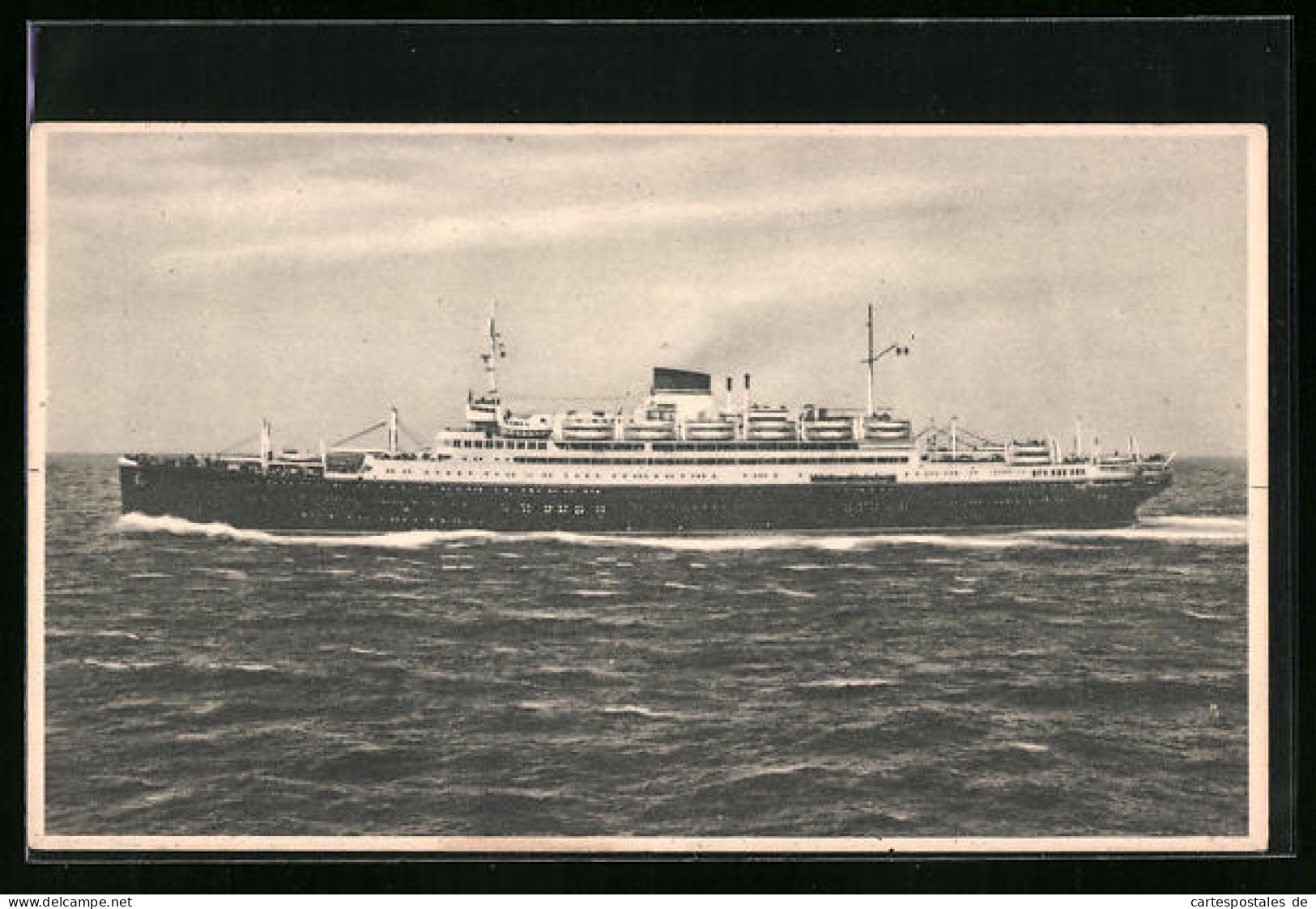 AK Passagierschiff Vulcania Auf Hoher See  - Passagiersschepen