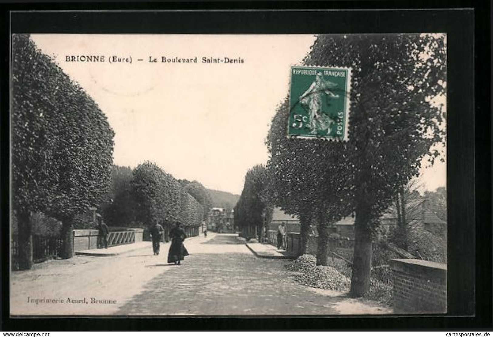 CPA Brionne, Le Boulevard Saint-Denis  - Other & Unclassified