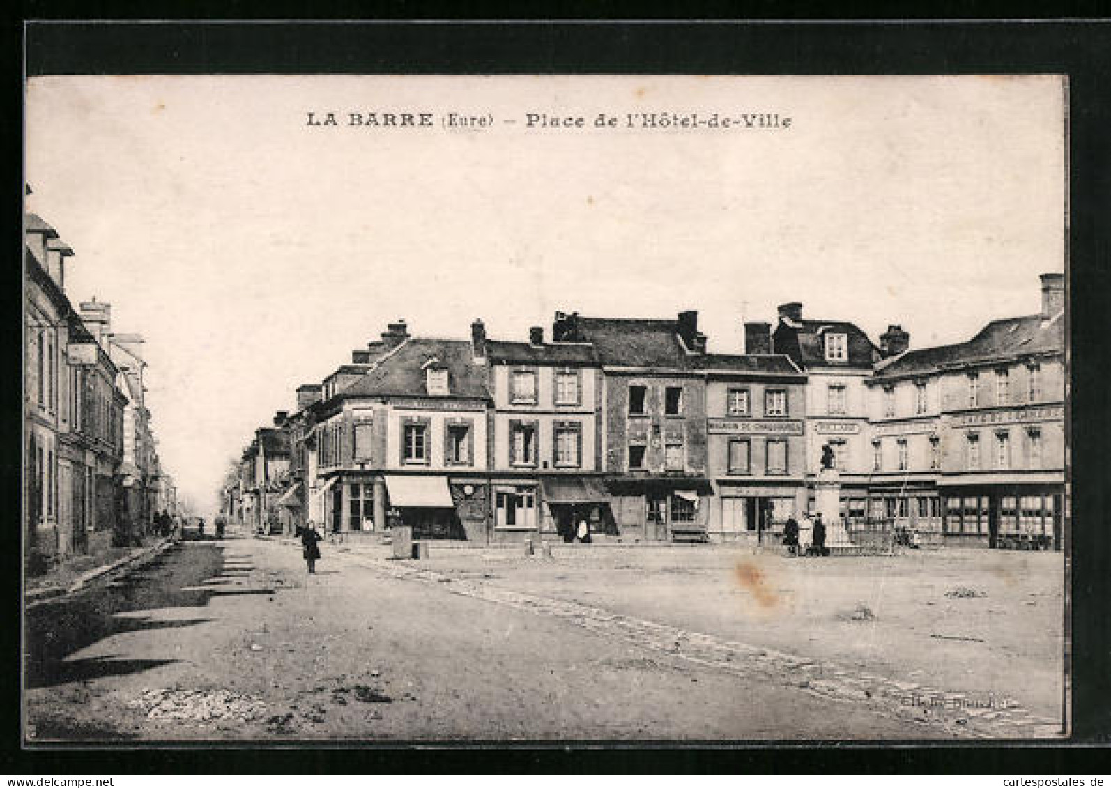 CPA La Barre, Place De L`Hotel-de-Ville  - Other & Unclassified