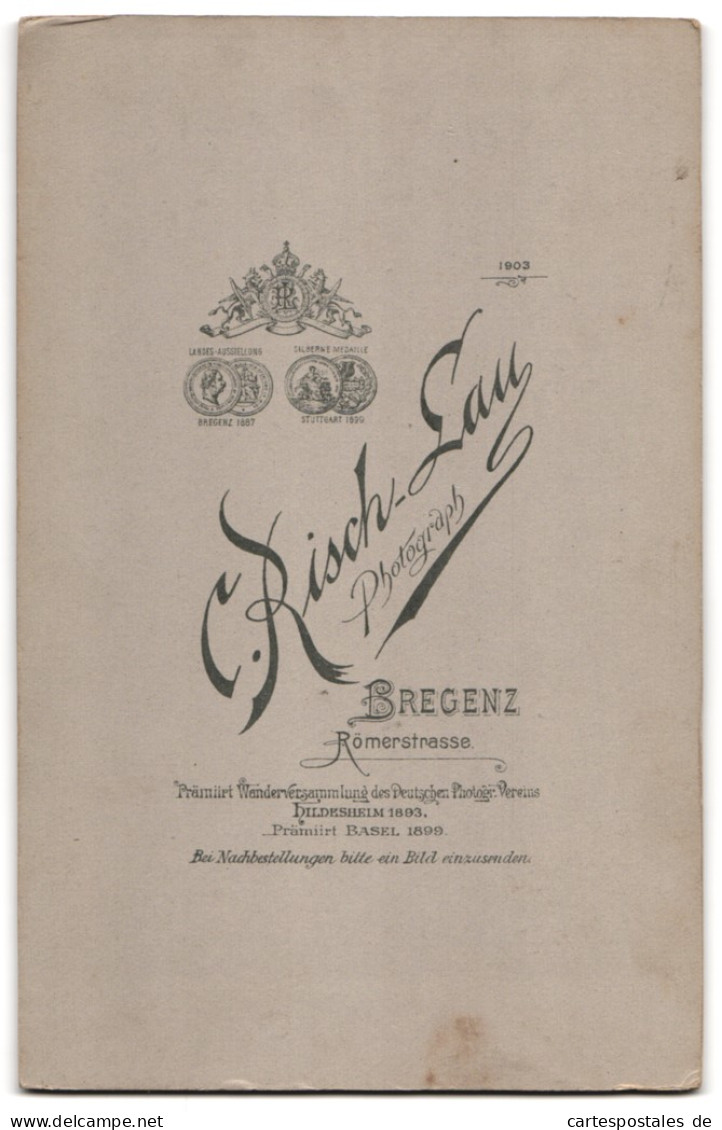 Fotografie C. Risch-Lau, Bregenz, Römerstrasse, Bürgerliches Ehepaar In Sonntagskleidung  - Anonymous Persons