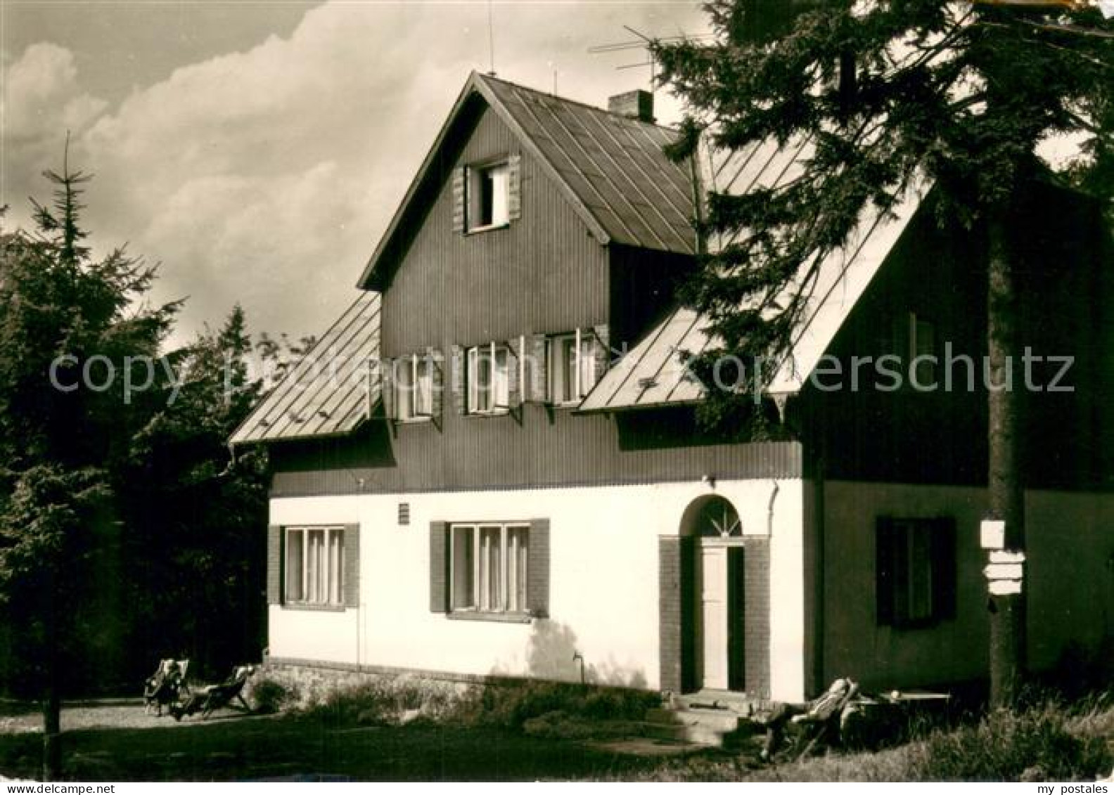 73704425 Mikulov Nikolsburg Czechia Mikulsska Chata Cottage  - República Checa