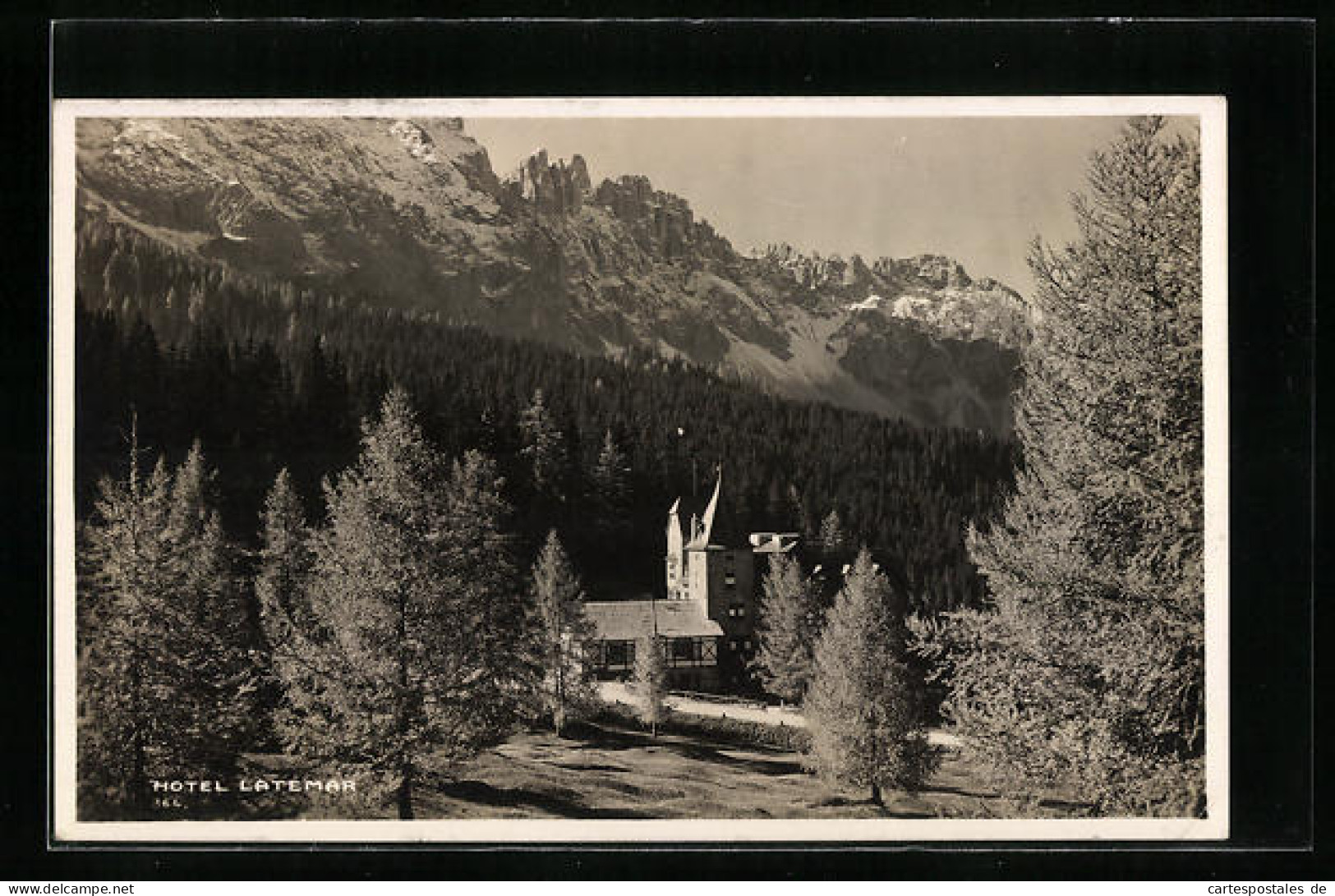 Cartolina Welschnofen, Hotel Latemar Mit Bergpanorama  - Andere & Zonder Classificatie