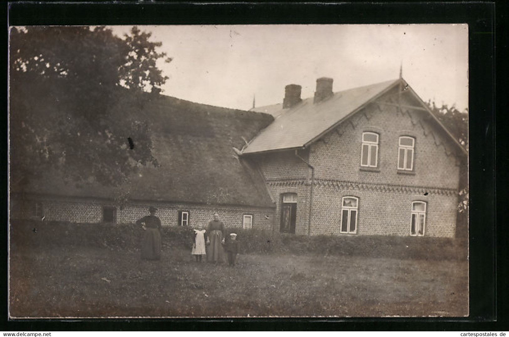 Foto-AK Hohenwestedt, Haus Voss, Ca. 1912, Mit Frauen Und Kindern  - Andere & Zonder Classificatie