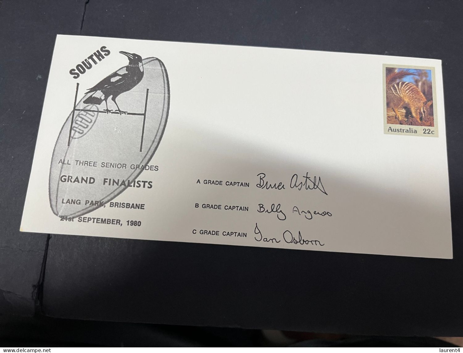 30-4-2023 (3 Z 29) Australia FDC (1 Covers) 1980 - OZ Football - South (magpies) Grand Finalists (signed - Numbat) - Omslagen Van Eerste Dagen (FDC)