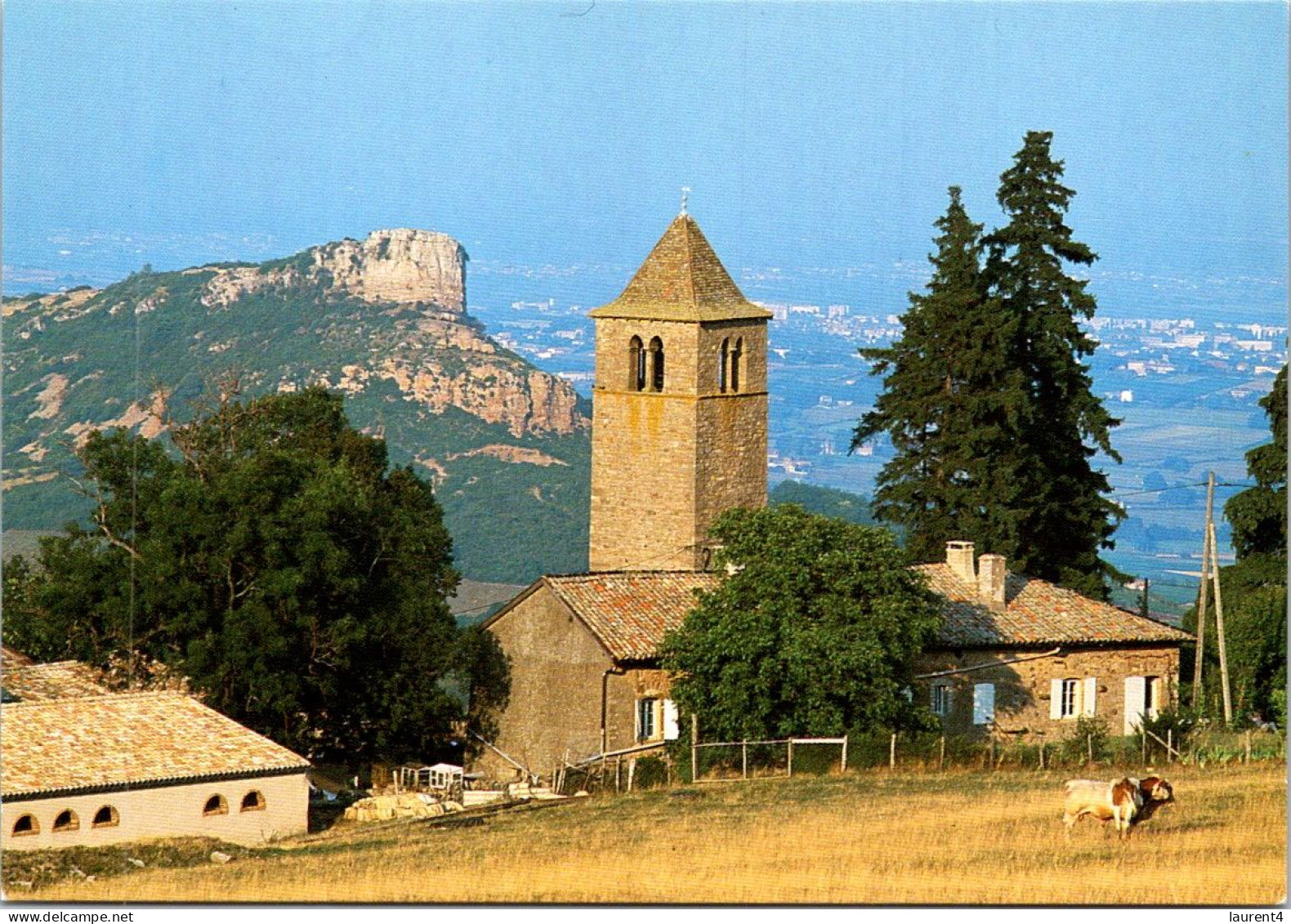 30-4-2024 (3 Z 30) France - Prieuré La Grange Du Bois - Iglesias Y Catedrales