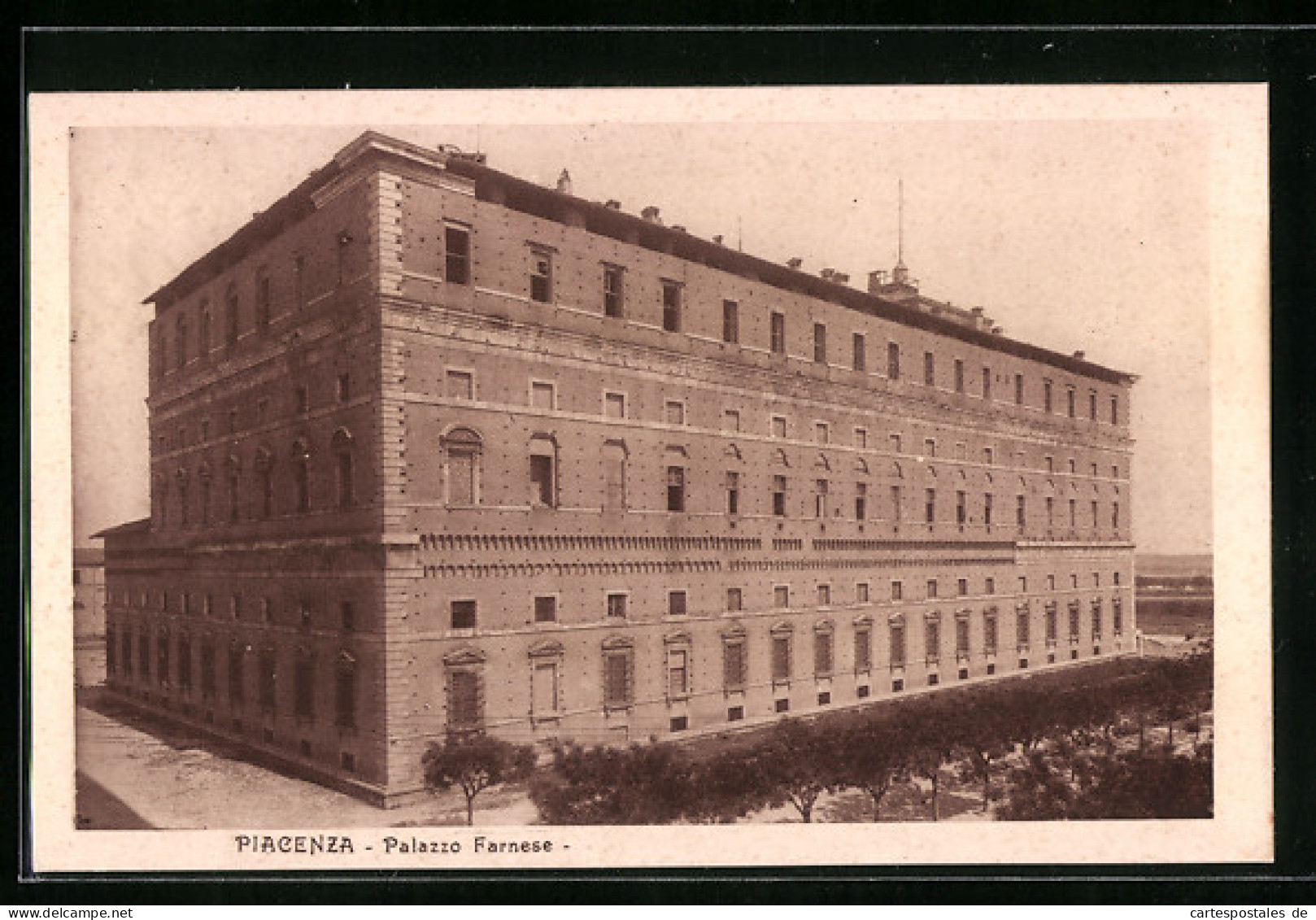 Cartolina Piacenza, Palazzo Farnese, Fassade  - Piacenza