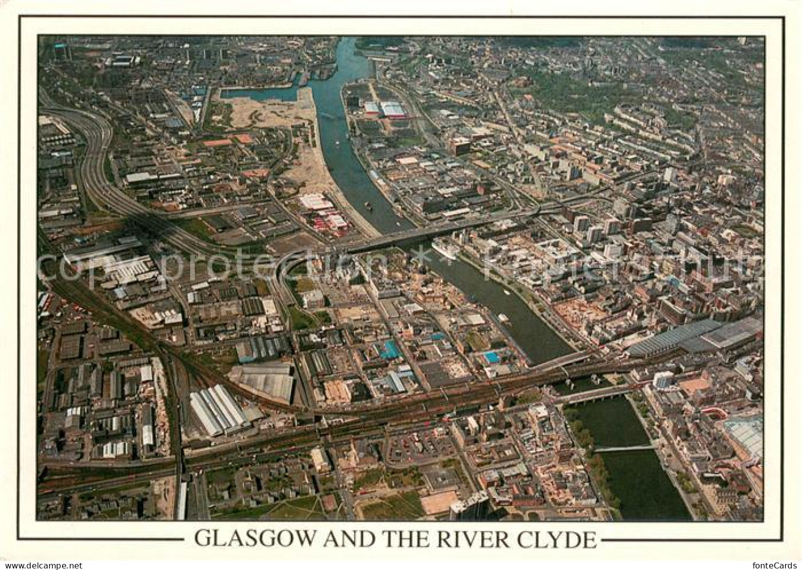 73636135 Glasgow And The River Clyde Aerial View Glasgow - Sonstige & Ohne Zuordnung