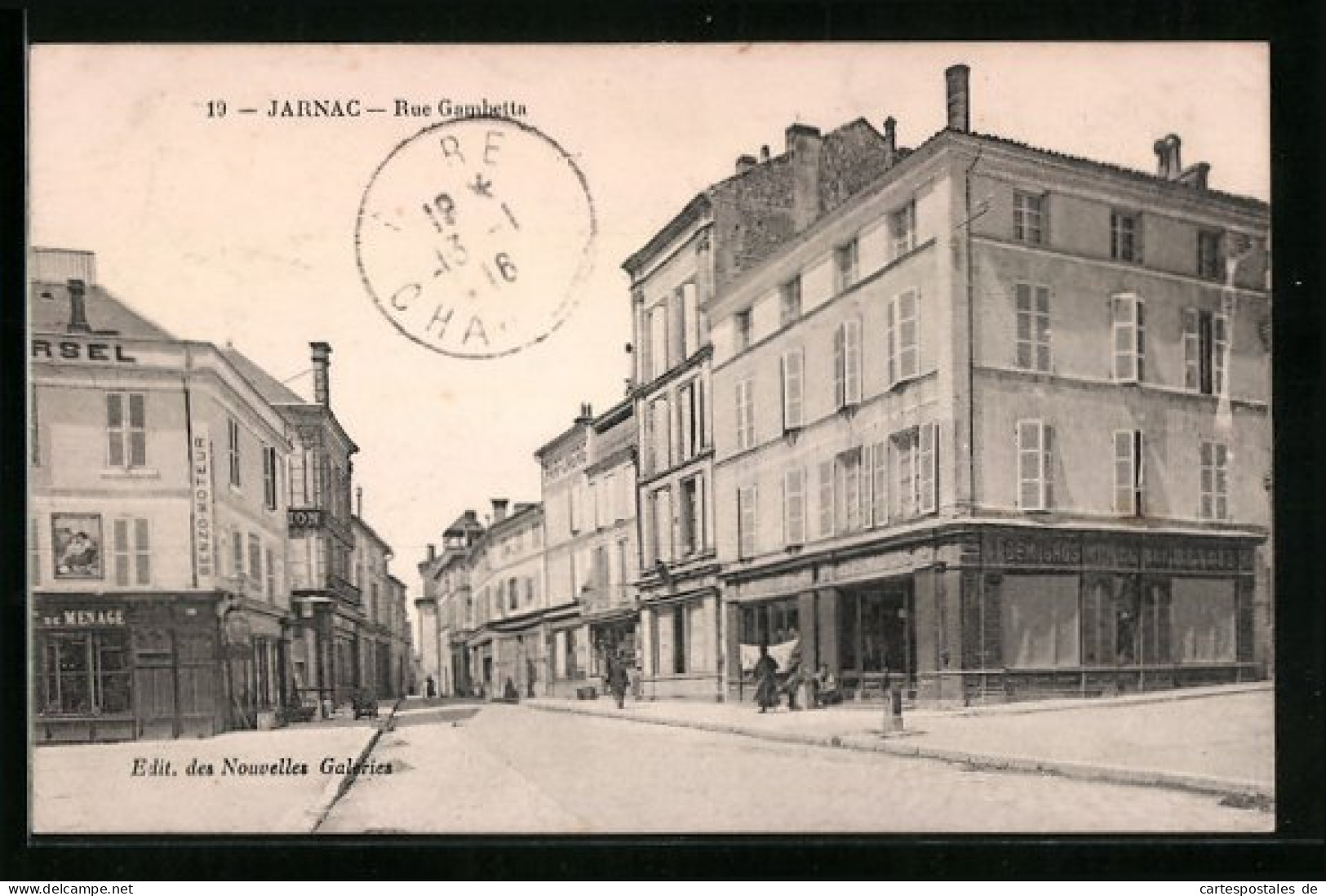 CPA Jarnac, Rue Gambetta, Benzo-Moteur  - Jarnac