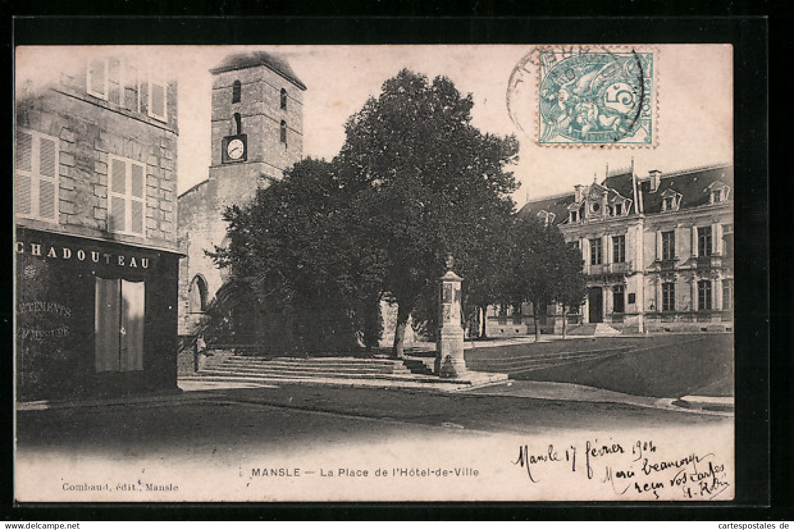 CPA Mansle, La Place De L`Hotel-de-Ville  - Mansle