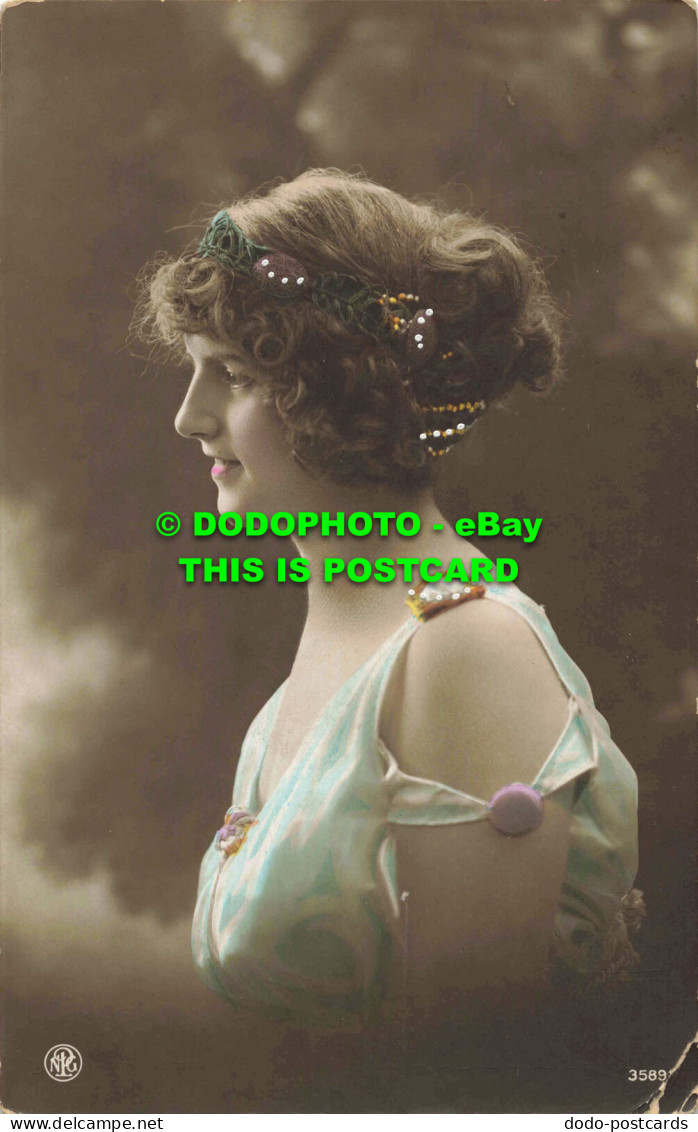 R557413 Woman With Jewelry In Her Hair. E. J. Hey. N. P. G. 1914 - Monde