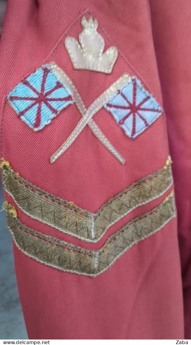 Antique Scottish Royal Guard Tunic - Uniformen