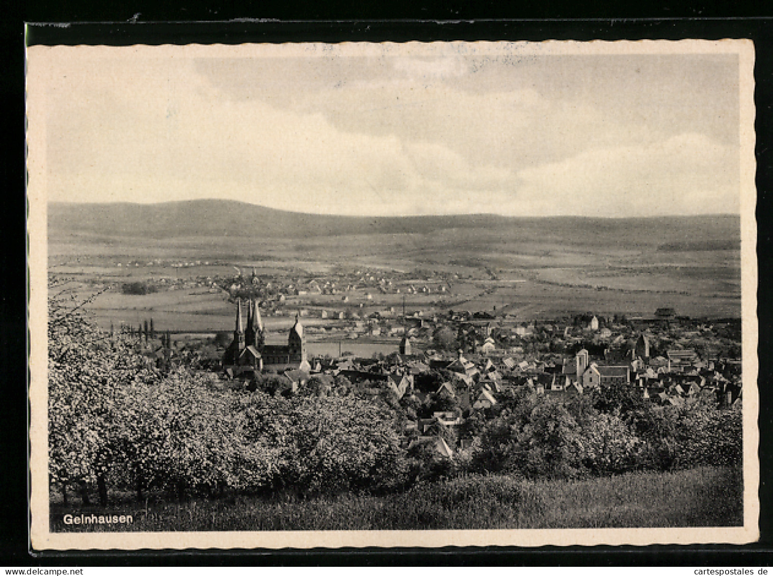 AK Gelnhausen, Generalansicht Der Stadt Mit Blick Auf Die Kirche  - Gelnhausen