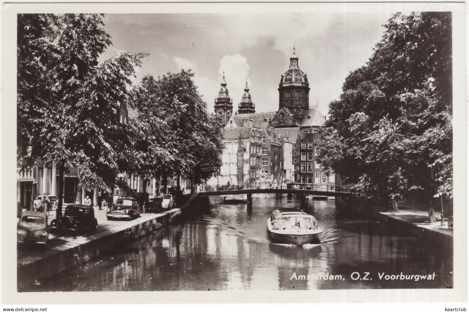 Amsterdam: SKODA 1101, MERCEDES 170V, BUICK EIGHT ROADMASTER - Canal Boat - O.Z. Voorburgwa​l - (Holland) - Passenger Cars