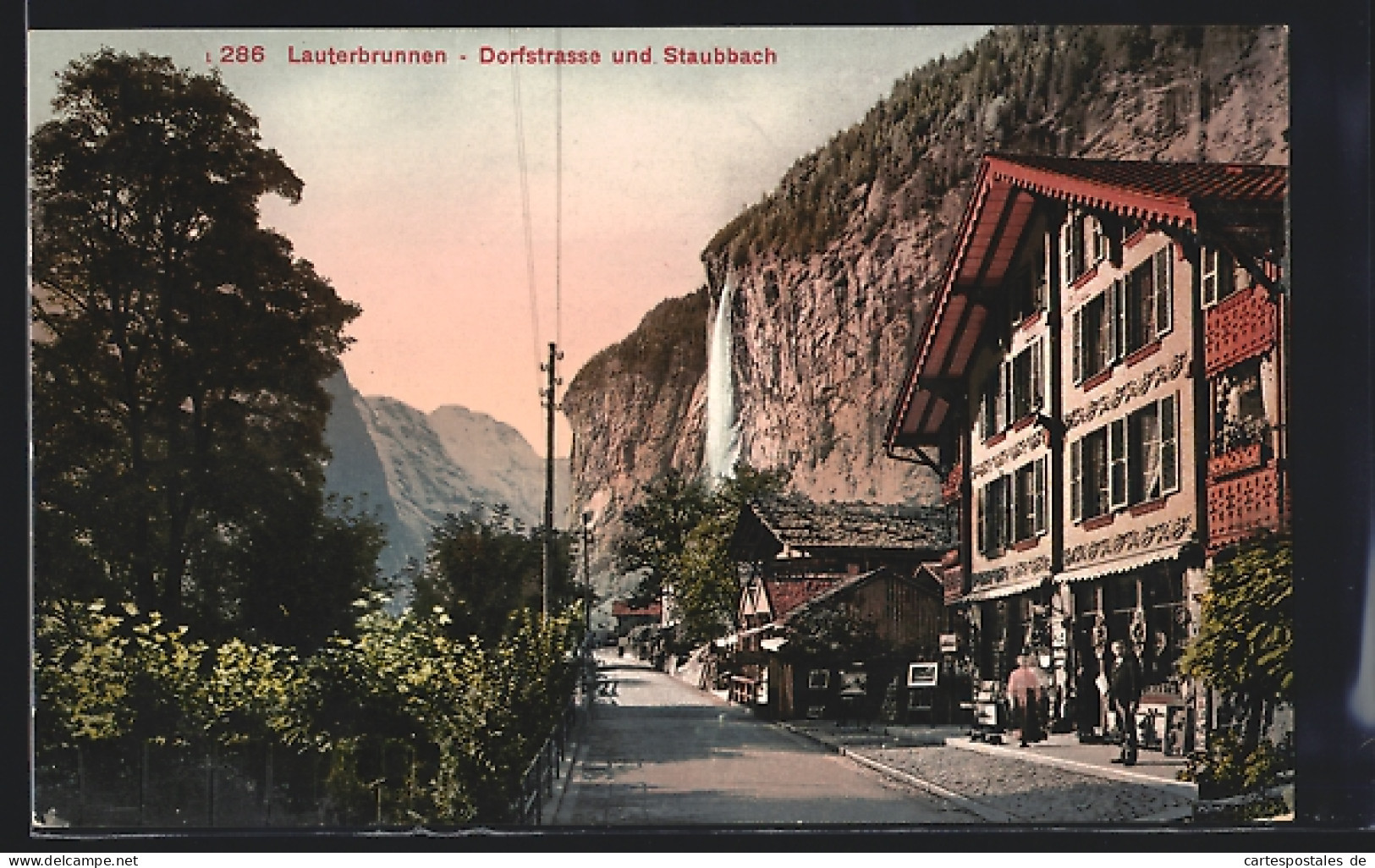 AK Lauterbrunnen, Dorfstrasse Und Staubbach  - Lauterbrunnen