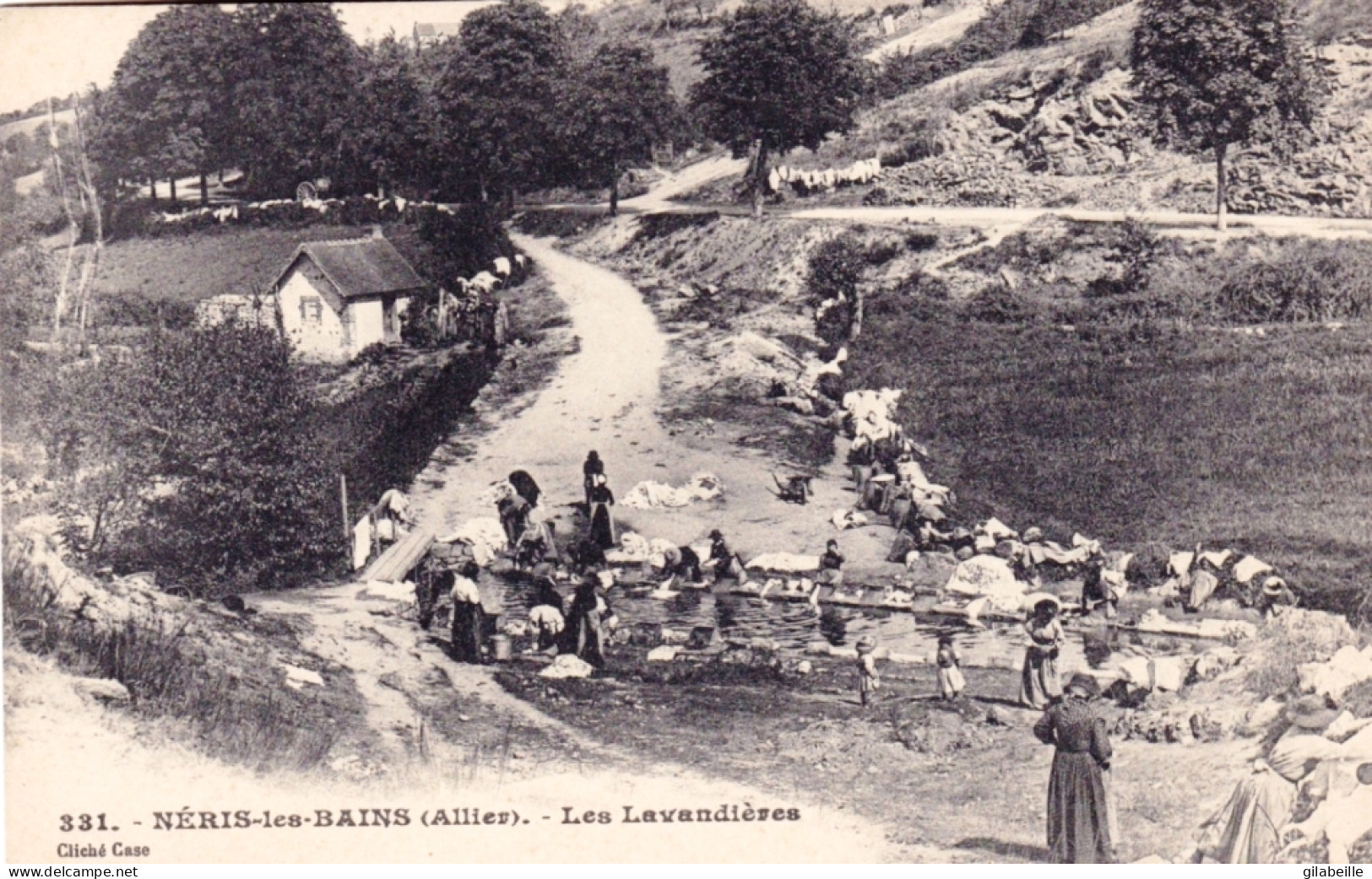 03 - Allier -  NERIS Les BAINS - Les Lavandieres - Neris Les Bains