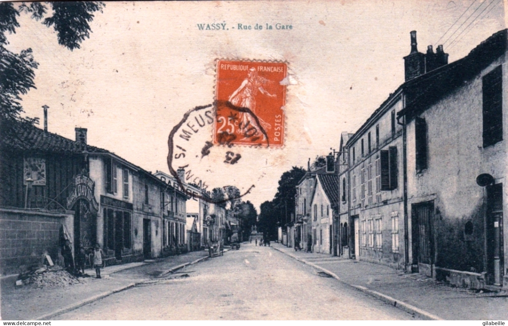52 -  WASSY - Rue De La Gare - Depot Biere Du Fort Carré - Wassy