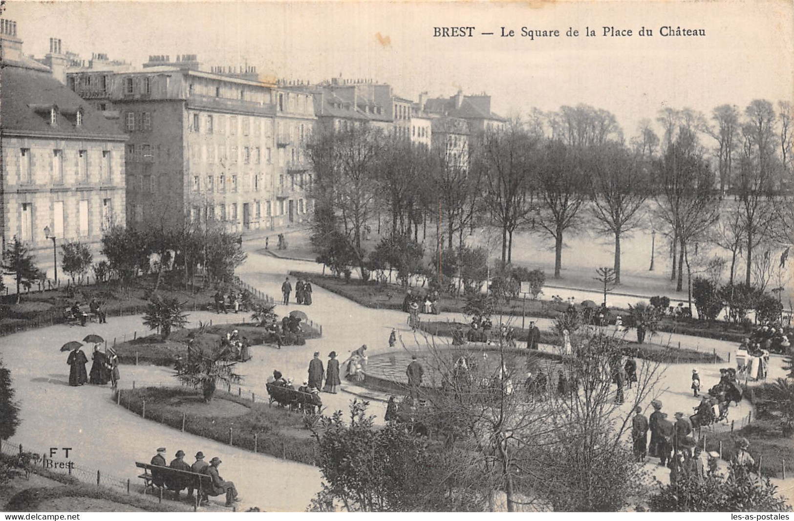 29 BREST LE SQUARE DE LA PLACE DU CHATEAU - Brest