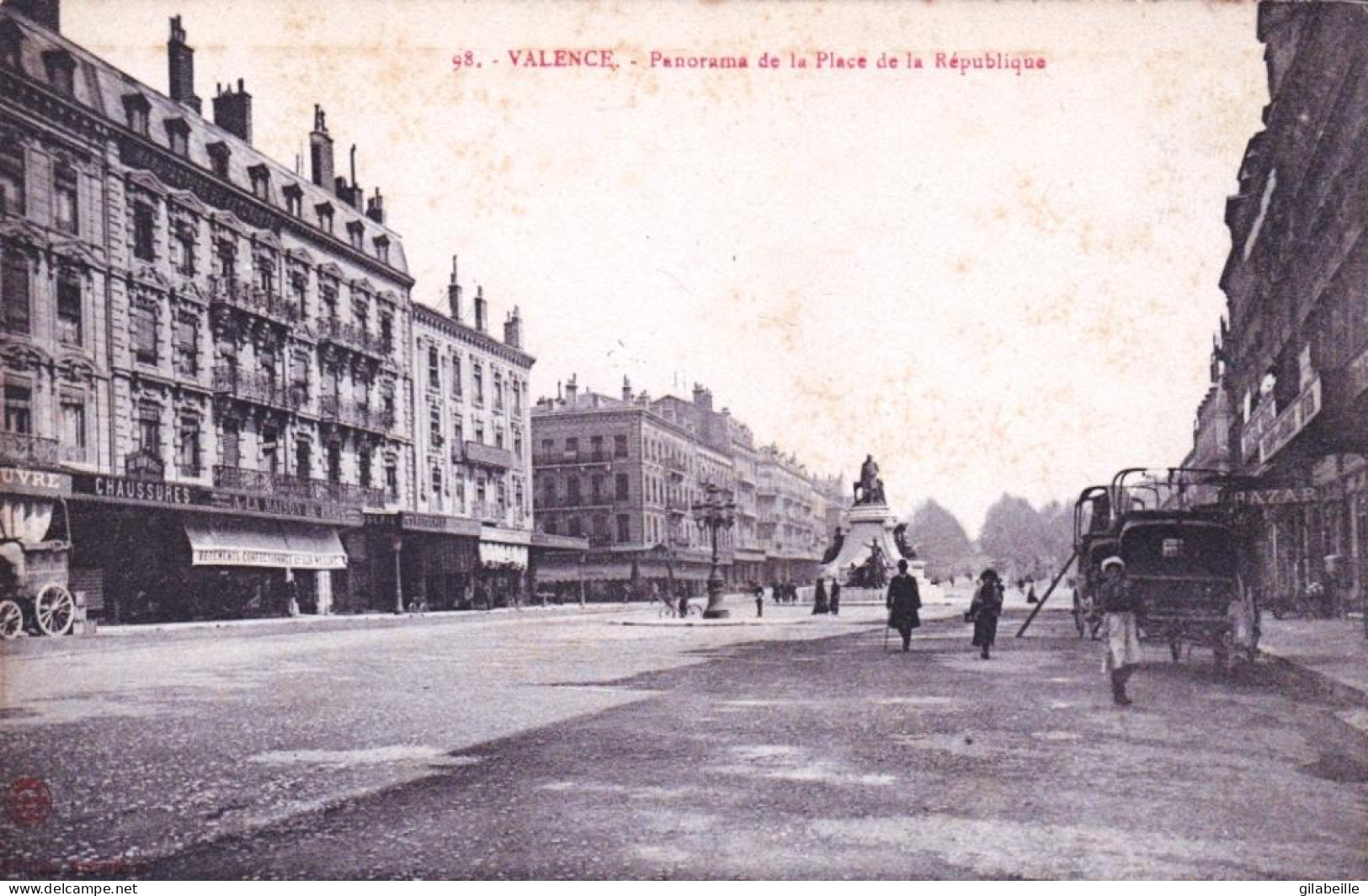 26 - Drome - VALENCE -  Panorama De La Place De La République - Valence