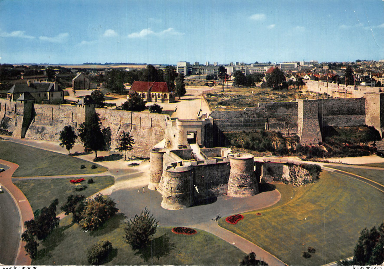 14 CAEN LE CHÂTEAU ET LES JARDINS - Caen